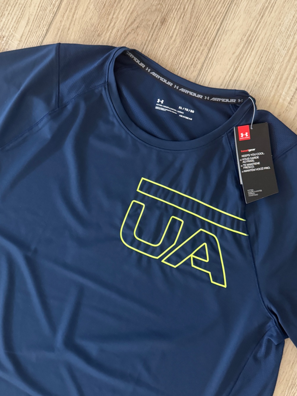 Under Armour Men’s Navy  Blue T-shirt